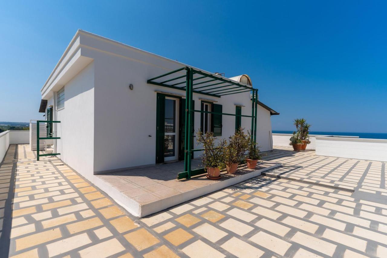 Апартаменты Sea View Penthouse-Attico Галлиполи Экстерьер фото